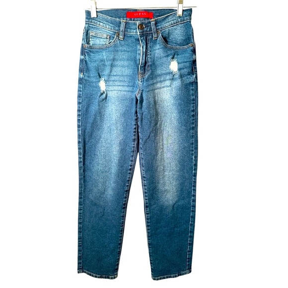 Guess Jeans, Mom’s Slightly Distressed Style - Picture 1 of 6